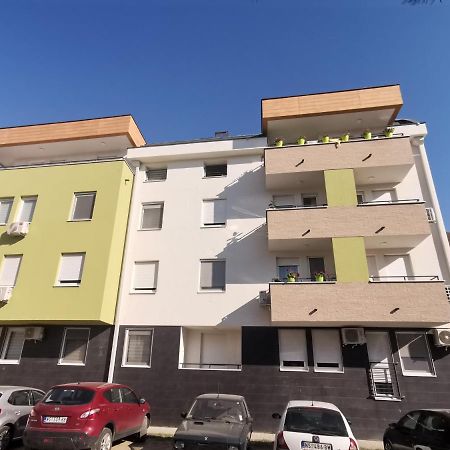 Mateja Apartment Novi Sad Dış mekan fotoğraf